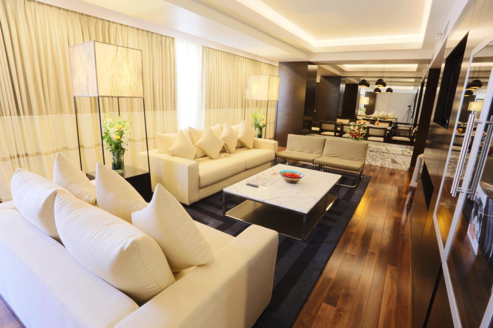 Avari Towers Karachi Exterior foto A living room