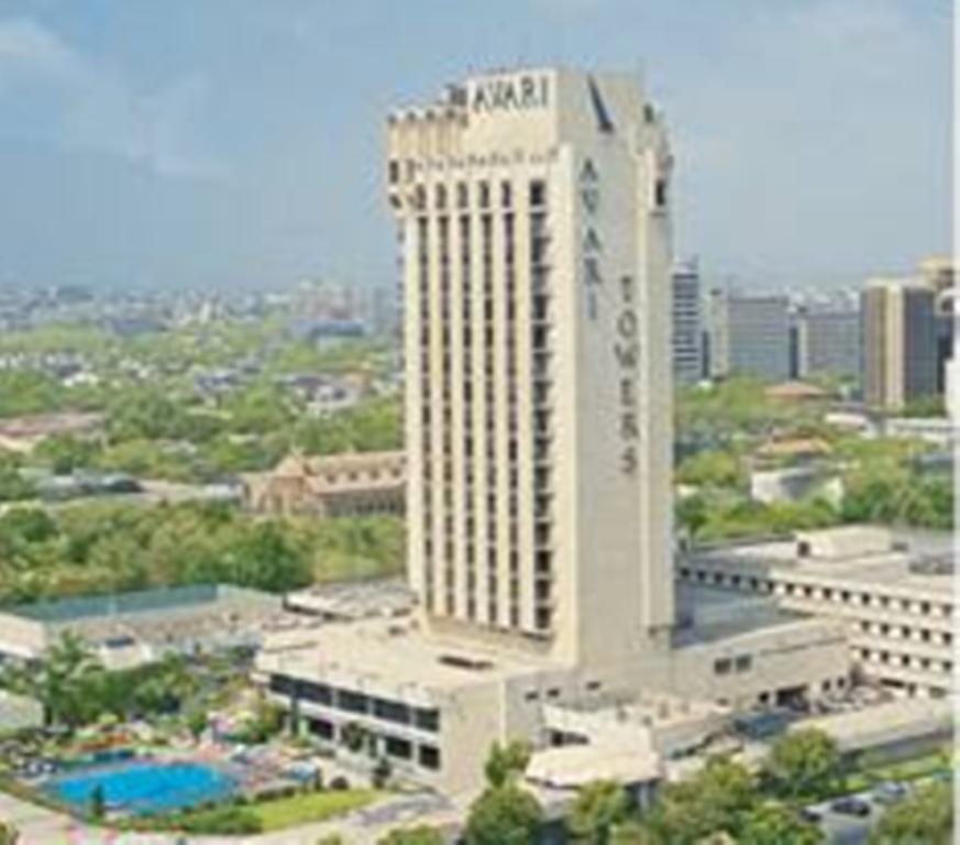 Avari Towers Karachi Exterior foto The National University Hospital